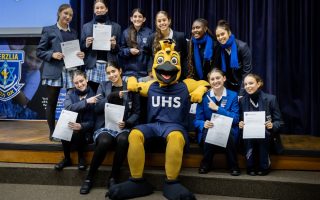 HerzliaMascotReveal006